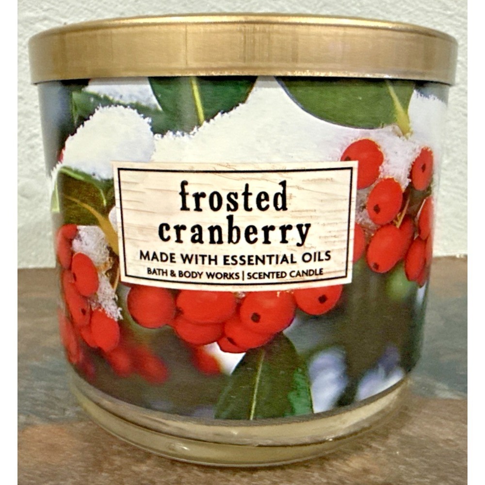 NEW Bath & Body Works 3 Wick Scented Candle 14 oz 25-45 Burning Hours
